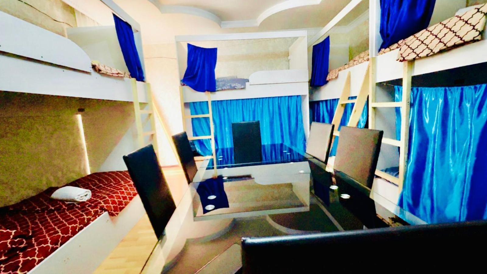 Central Baku Hostel Экстерьер фото